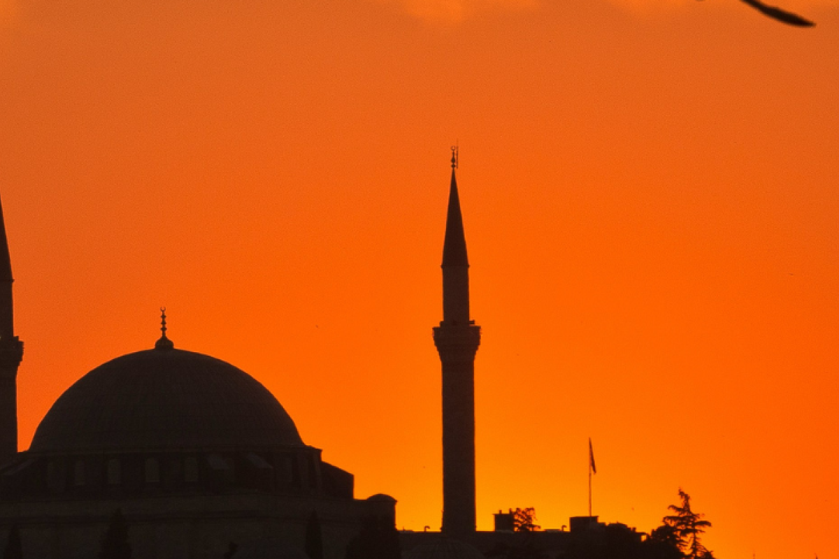 Photo by Simon Infanger on Unsplash